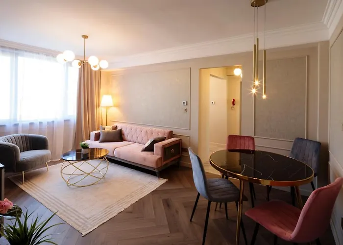 Luxurious Apartment, View Apartman *