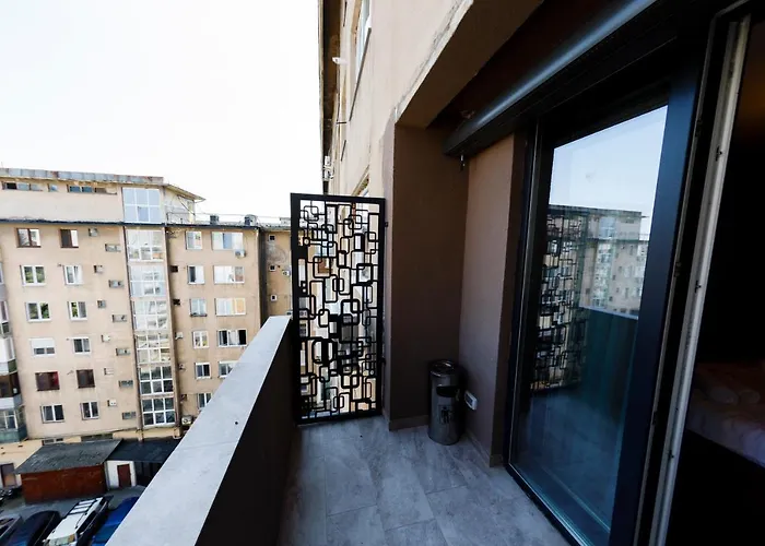 Lägenhet Luxurious Apartment, View *