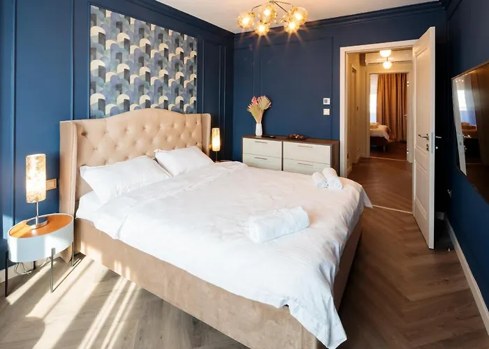 Luxurious Apartment, View *