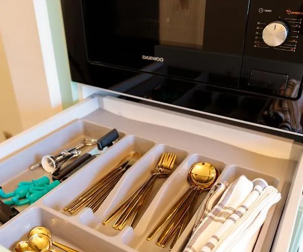 Luxurious Apartment, View *